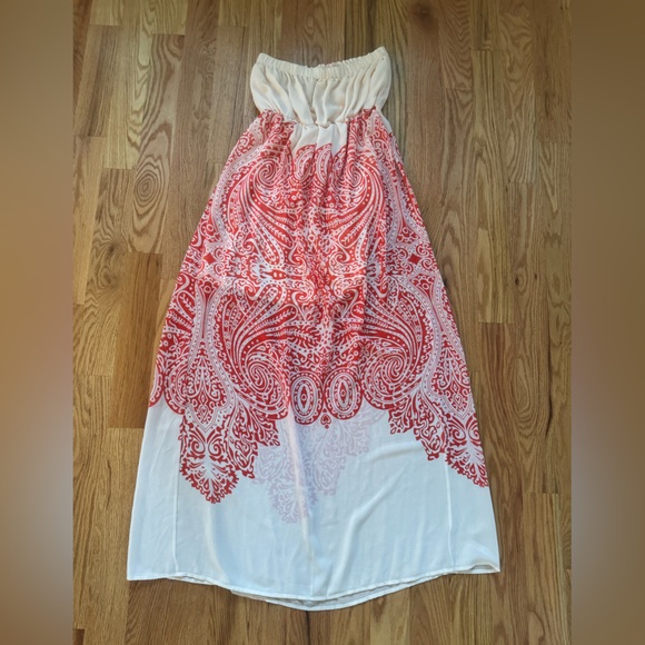 Sleeveless red and white maxi dress - Picture 2 of 3